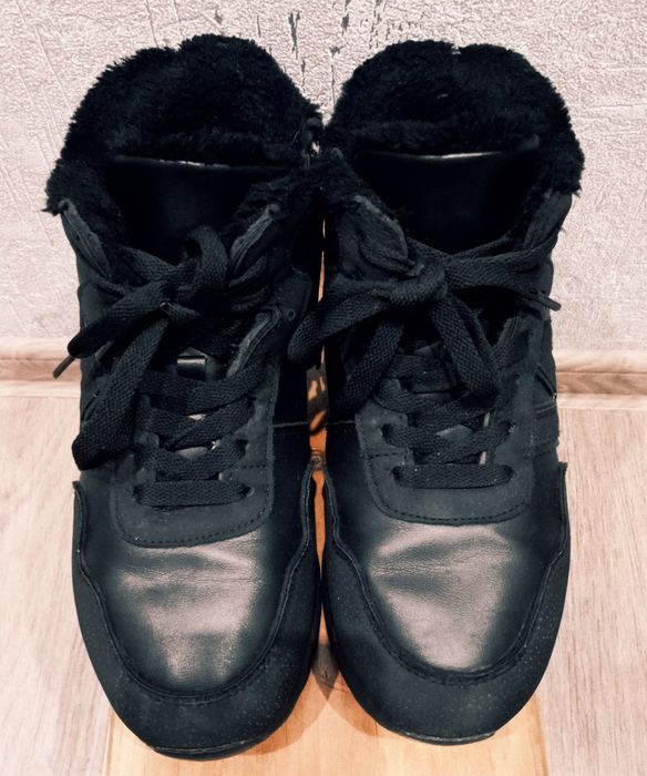 Зимние кроссовки для девочки