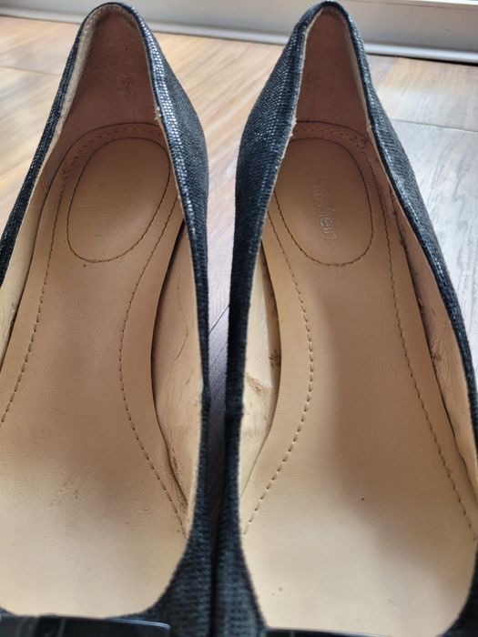 Pantofelki bez palców Calvin Klein