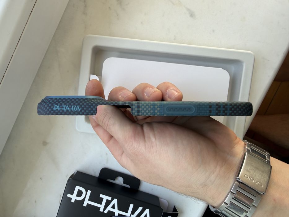 Etui Pitaka na iPhone'a 17 Pro OREGINAL