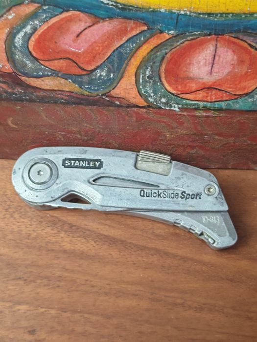 Nóż Stanley quickslide sport