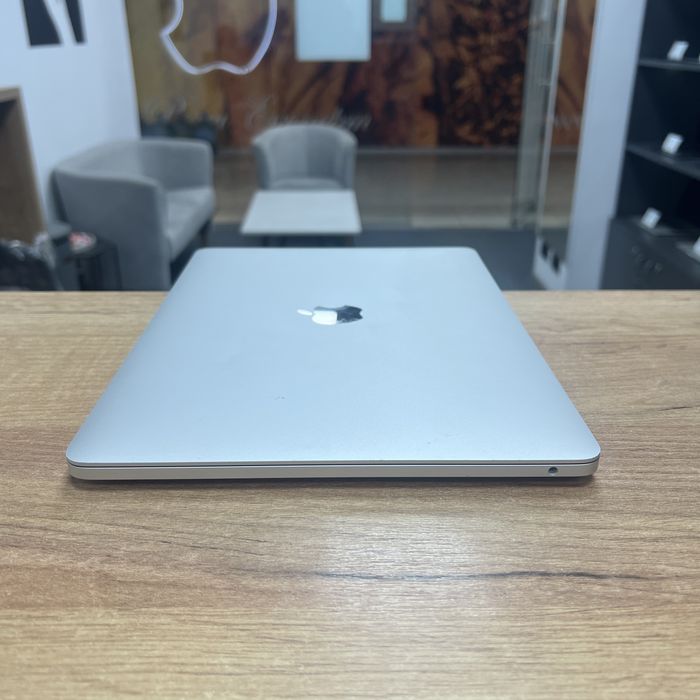 Купити Macbook pro m1 - ціна на макбук про м1 на OLX.ua
