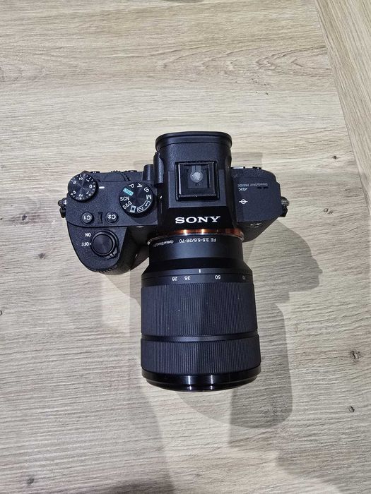 Sony Alpha 7 III (Pouco uso)