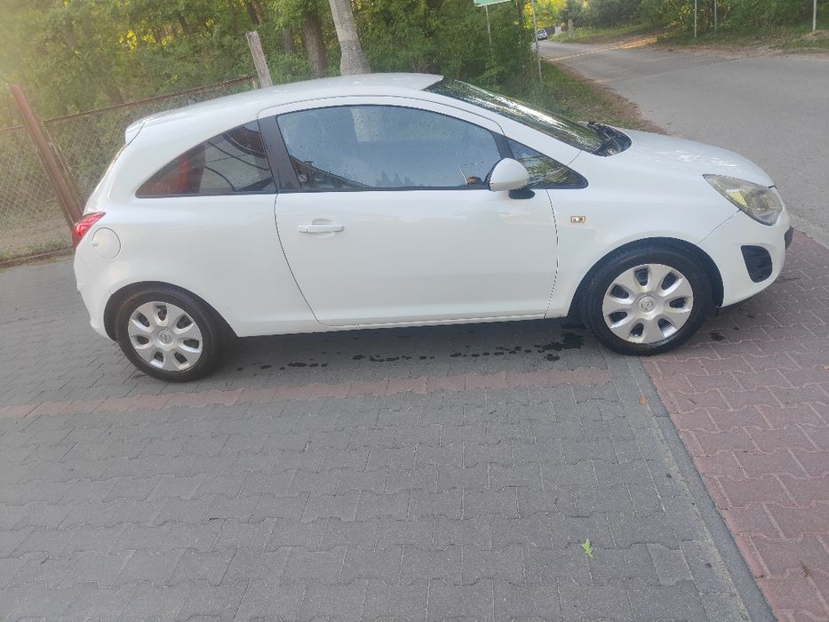 OPEL Corsa D lift 1,2 86 KM 2012 klima TYLKO 107 tys.km