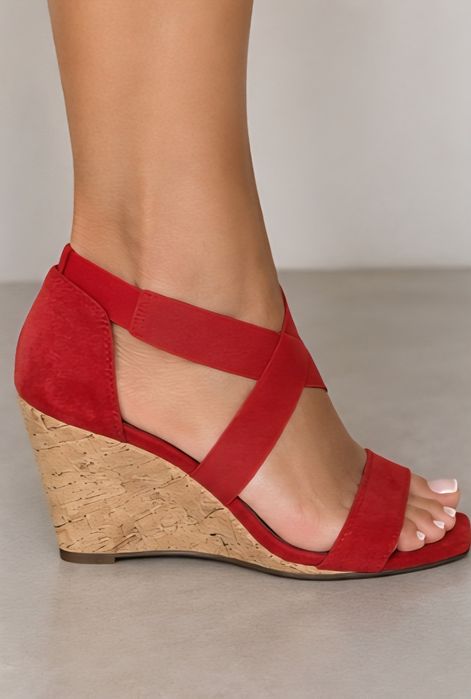 Sandalias cunha vermelha tam.36