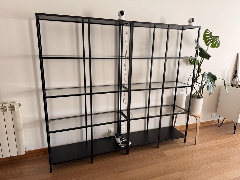 2x estantes ikea VITTSJÖ