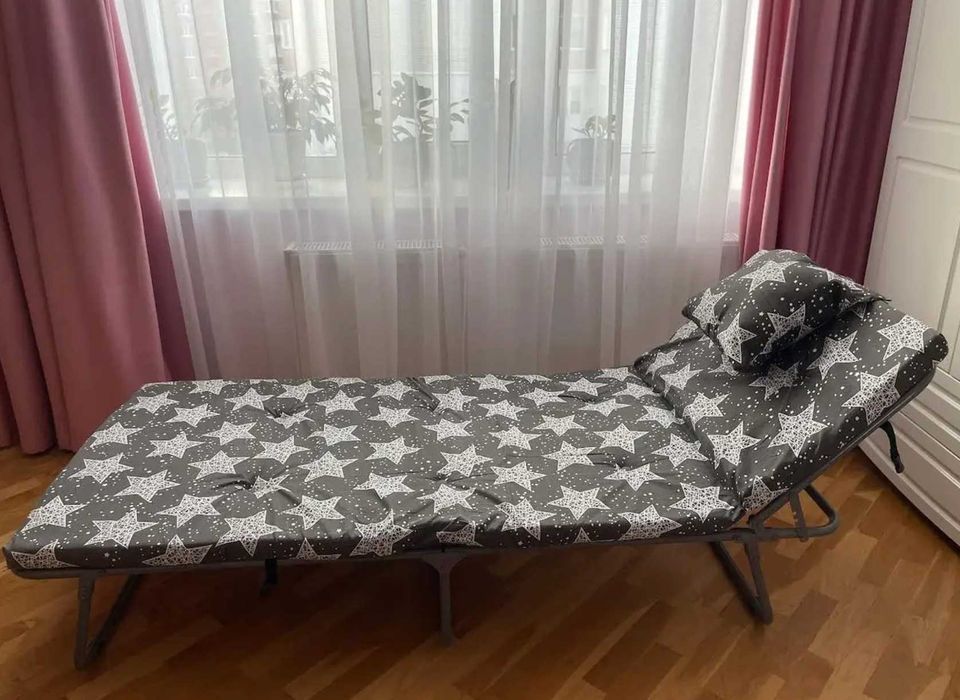 Кровать раскладушка с матрасом розкладне ліжко розкладачка розкладушка на ламелях
