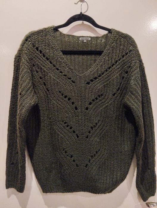 Piękny ażurowy sweterek roz. M-XL