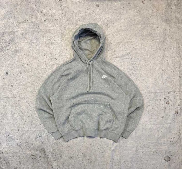 Szara bluza boxy hoodie Nike Club Classic hoody - Size M