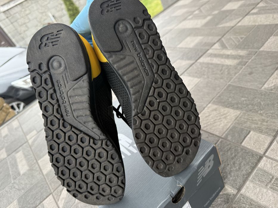 Продам кросівки new balance