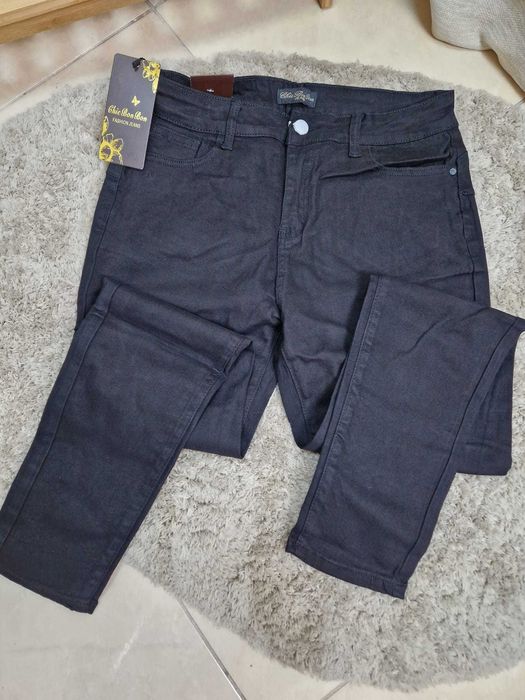 NOWE czarne jeansy z wysokim stanem rozm 46
