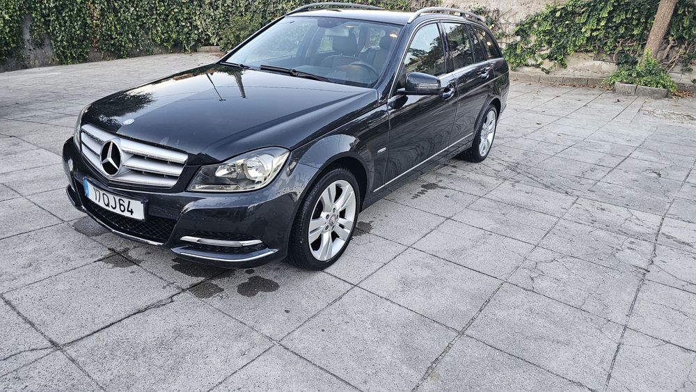 Mercedes-Benz 200