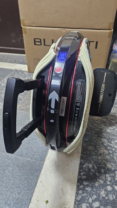Моноколесо Inmotion V8F, пробег 650км
