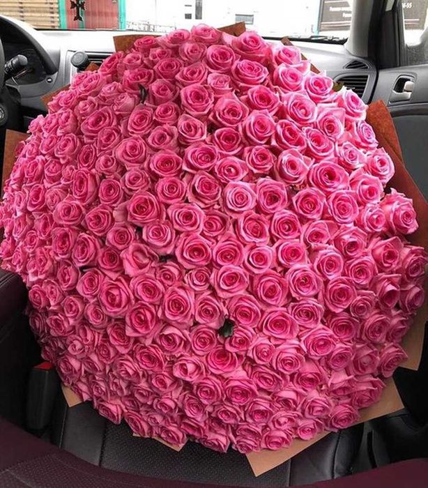 Букет 333 розы. Самый солидный подарок. Букеты роз, доставка цветов