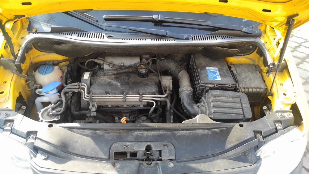 Продам VW Caddy 2005