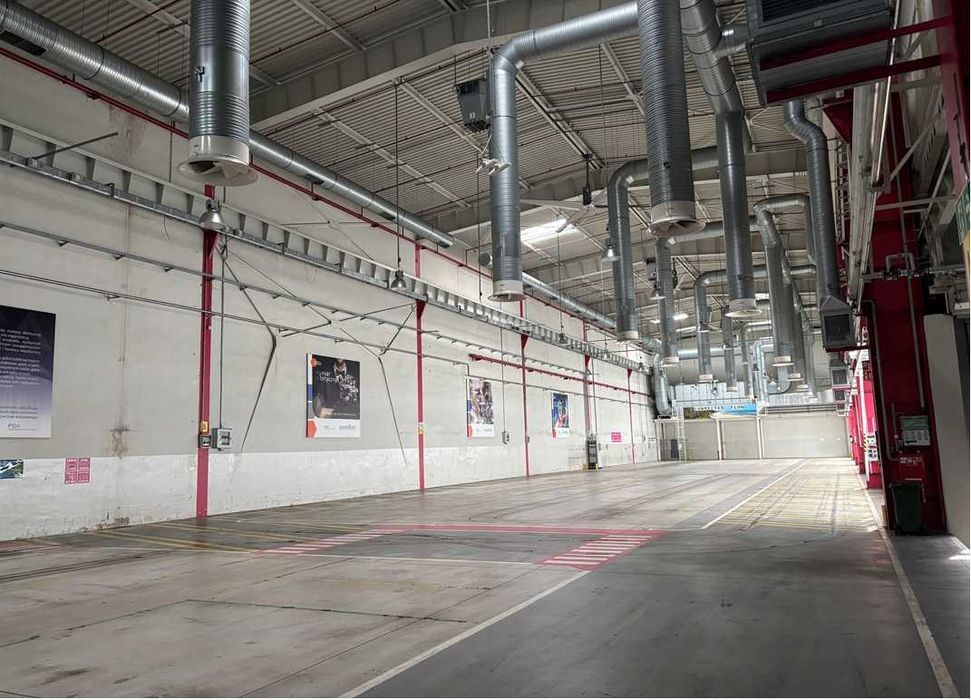 Powierzchnie magazynowe na wynajem w byłej fabryce Fiata! *od 180 m²*