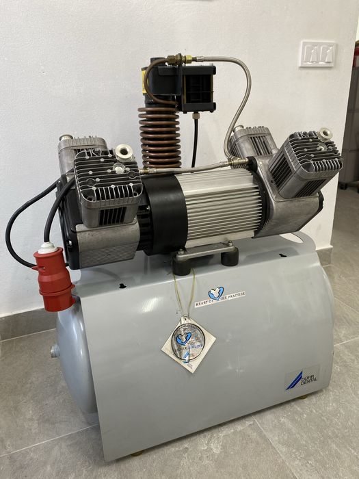 Компресор  DURR DENTAL Quattro , обʼєм 50л