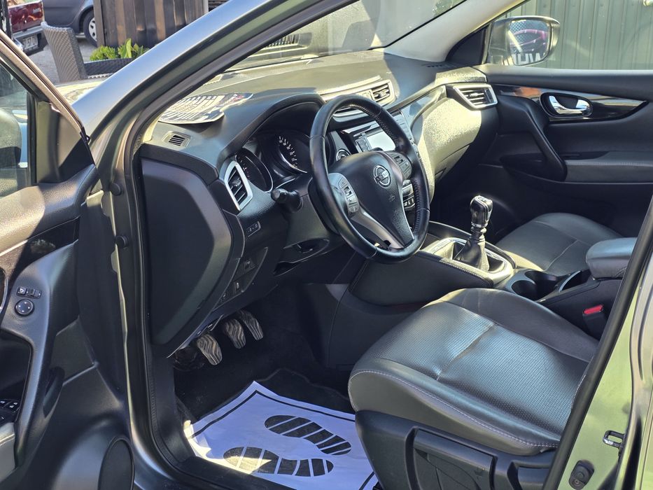 Nissan QashQai (estimádo)