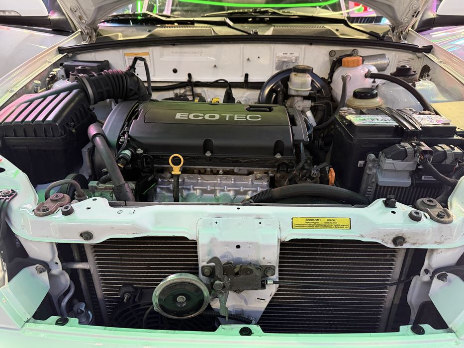 Продам Ланос на автомате 16г