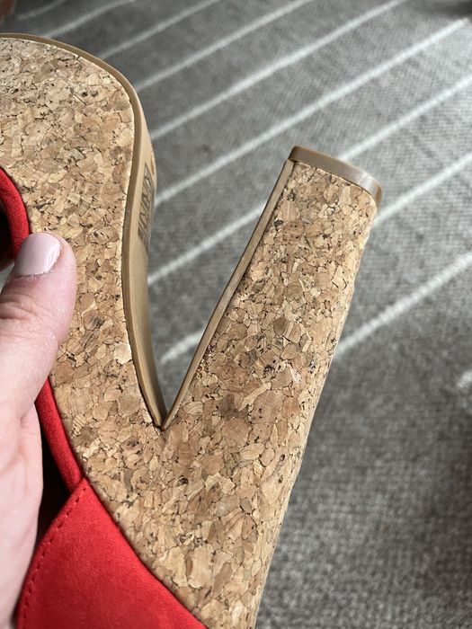 Wysokie buty na lato Nowe