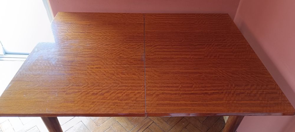 Mesa de jantar Olaio