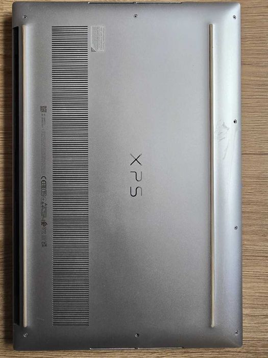 Laptop Dell XPS 15 9520 i7-12700H 16GB 512GB SSD GeForce RTX 3050 W11