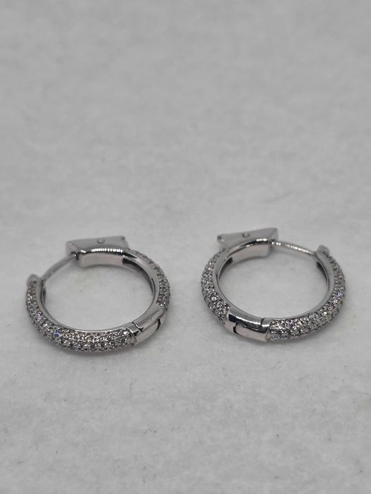 Золоті сережки з діамантами. Серьги с бриллиантами