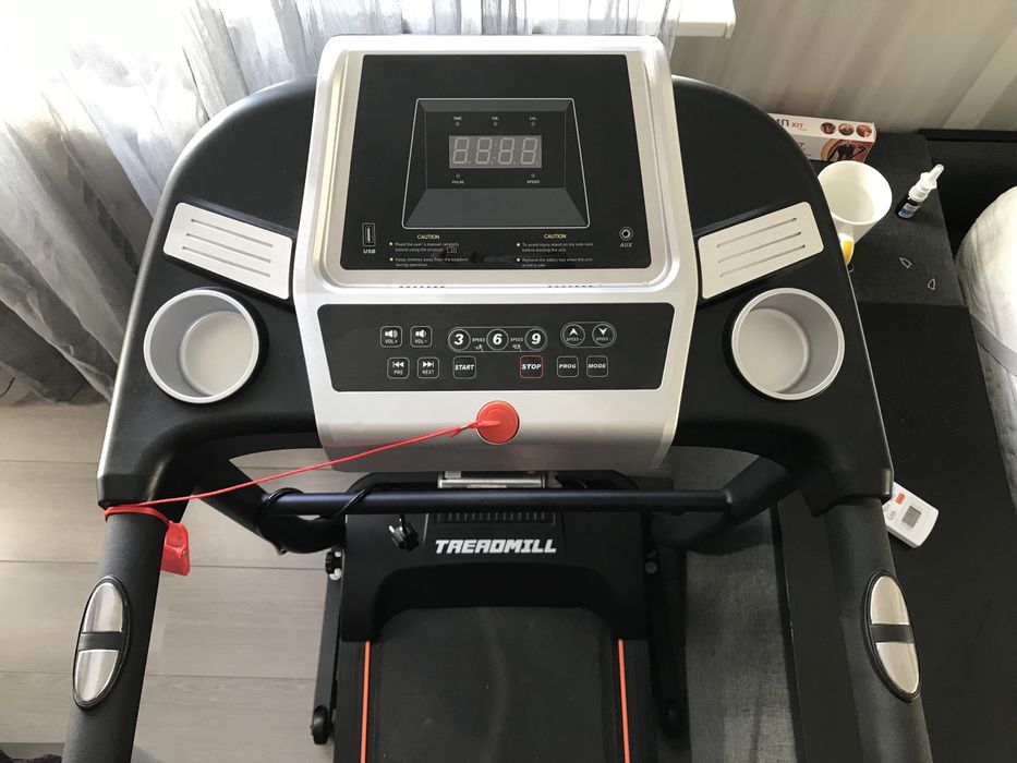 Бігова доріжка Motorized Treadmill W500 9 700 грн. Атлетика / фітнес