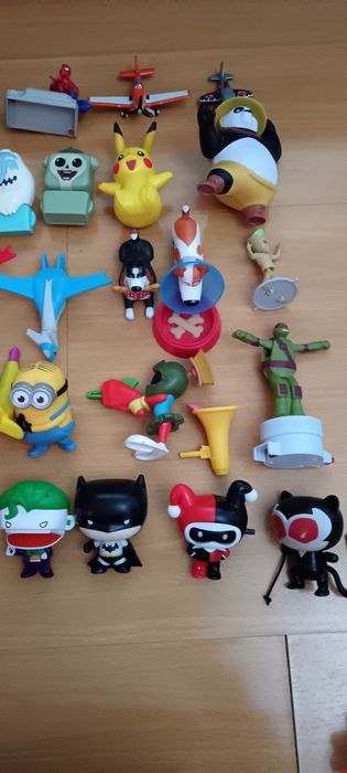 Bonecos variados (40 unidades)