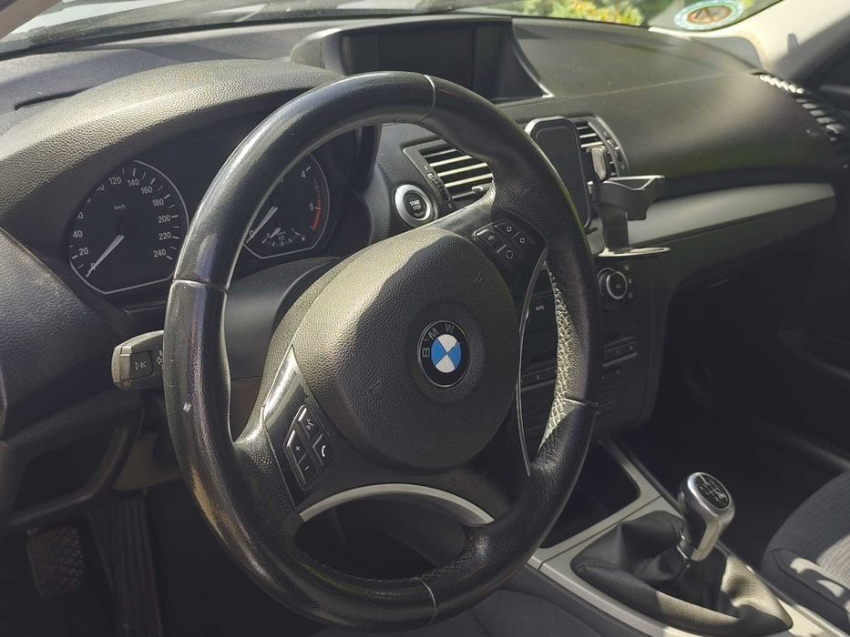 Sprzedam BMW 118d