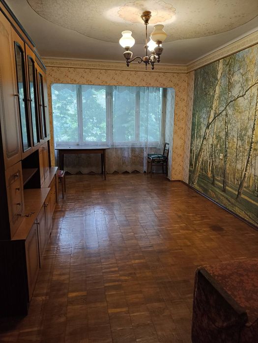 Продам двух кімнатну квартиру в Калиті.