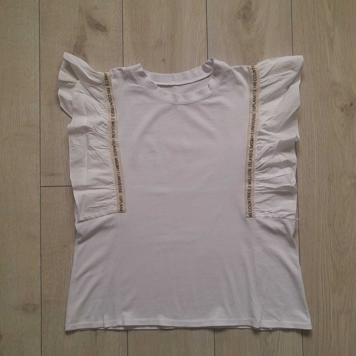 Bluzka damska z falbanami