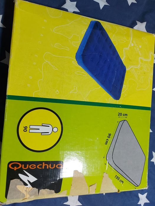 Colchão insuflável e bomba