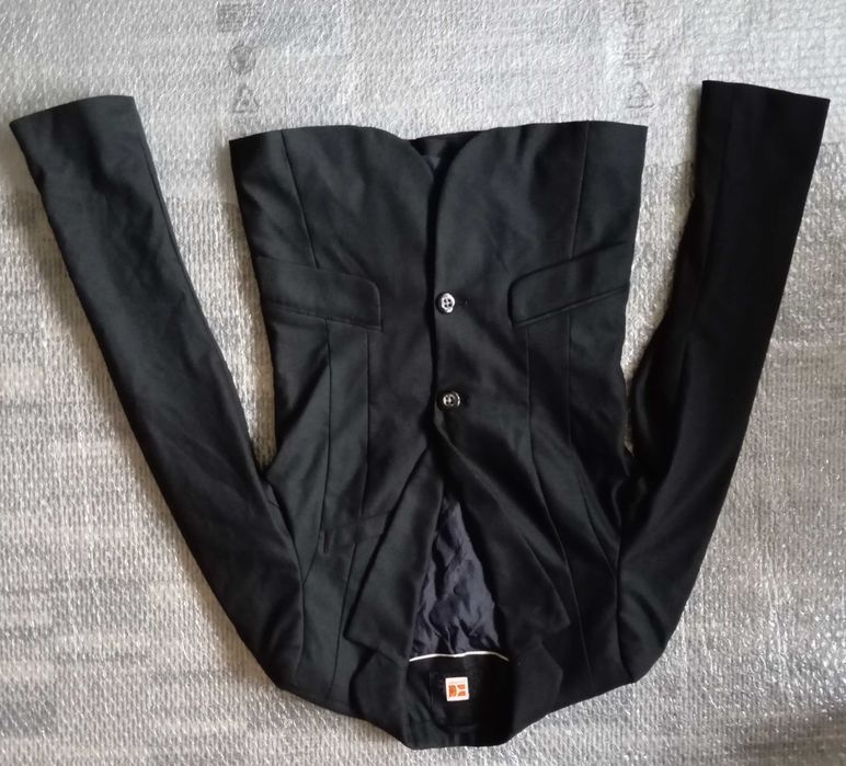 Hugo Boss jak nowa Damska  elegancka marynarka żakiet XS 34