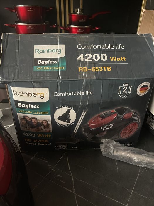 Пилососи Zepline 4000 ват,Rainberg 4200 ват, 3500 ват
