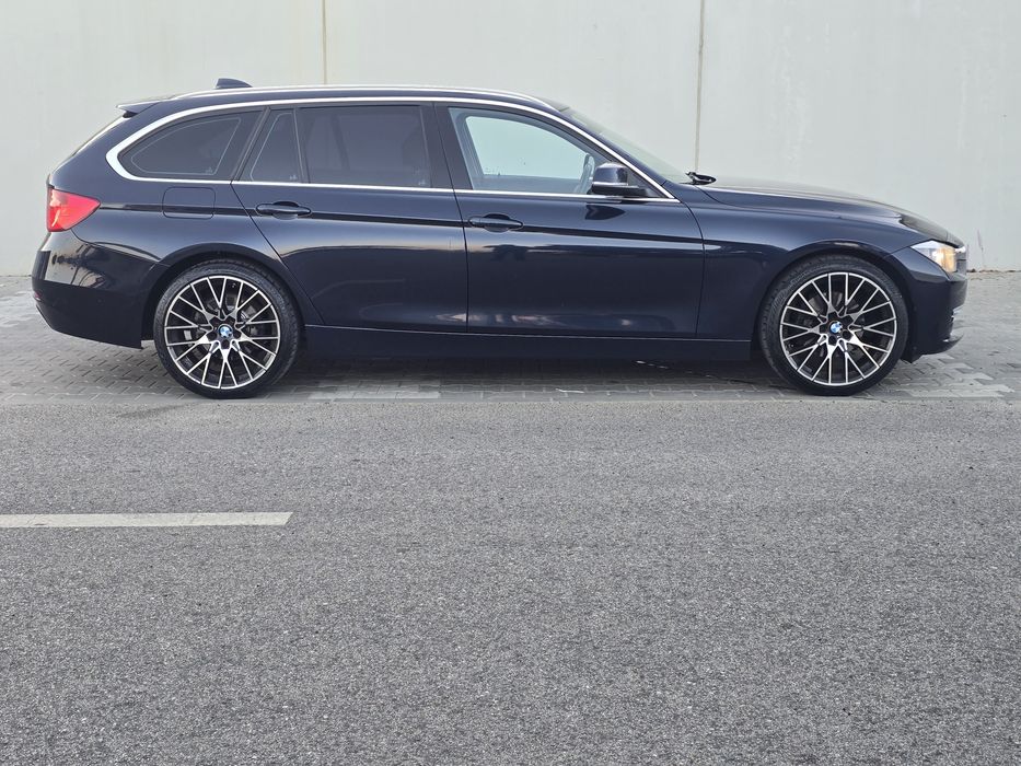 Bmw 320d Touring foto 4
