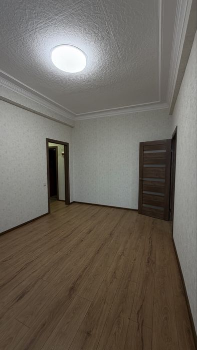 Продам 3-кімнатну квартиру в самому центрі Кропивницького по вулиці Театральна