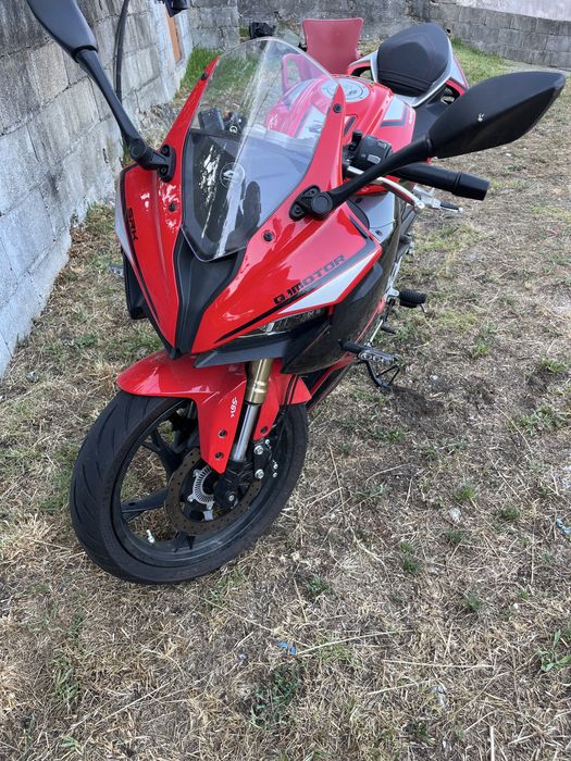 QJ motor SRK125R