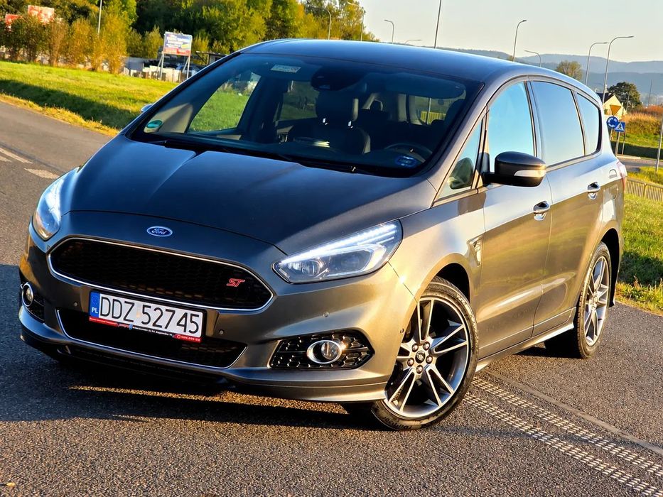Ford S-Max