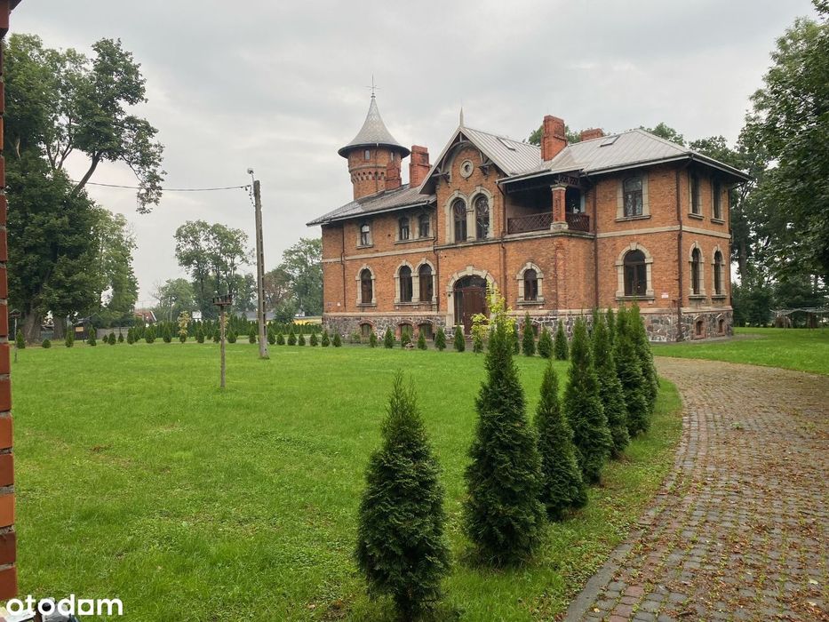 Pałac, Hotel, węzeł A1 Brześć Kujawski