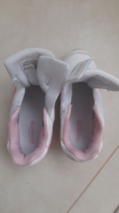 Ténis Reebok menina