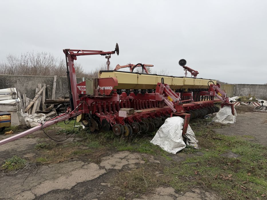 Сівалка GHERARDI  G 240   NO TILL для  посіву  сої та зернових