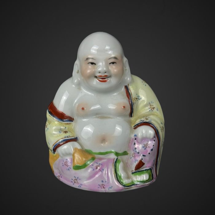 Porcelanowy szczęśliwy budda XXw. chiny B41/792