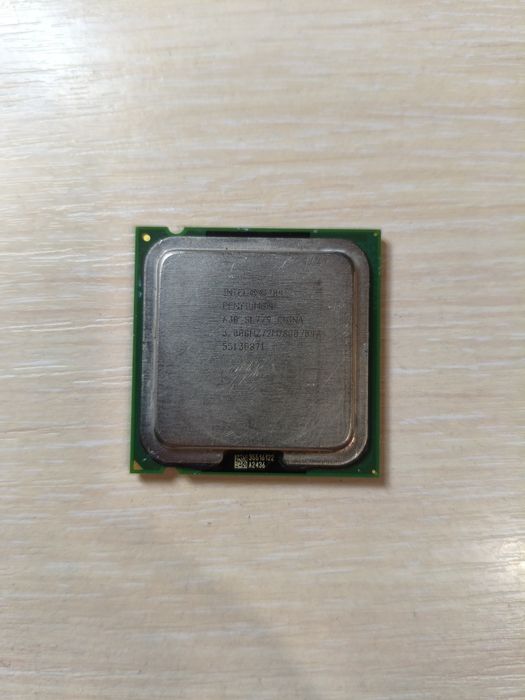 Pentium 4 630 SL7Z9