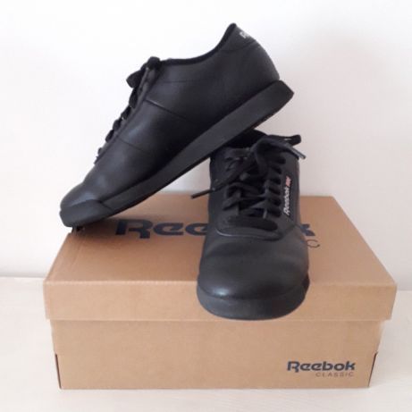 Ténis da Reebok em preto NOVOS - num.36