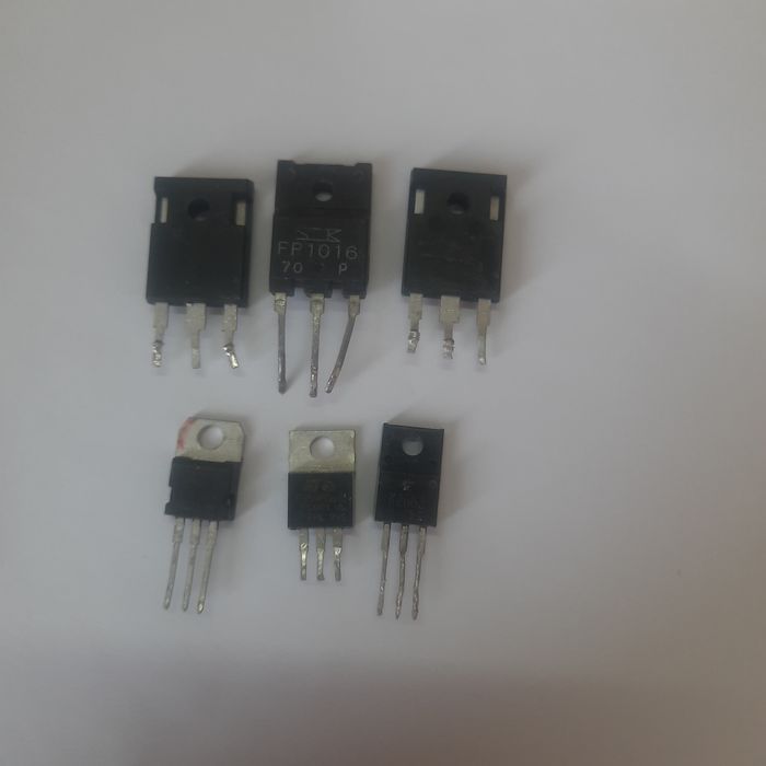 Транзистори оригінал демонтаж.