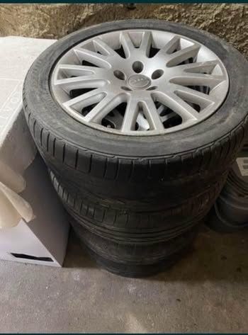 Vendo jantes Audi originais com pneus