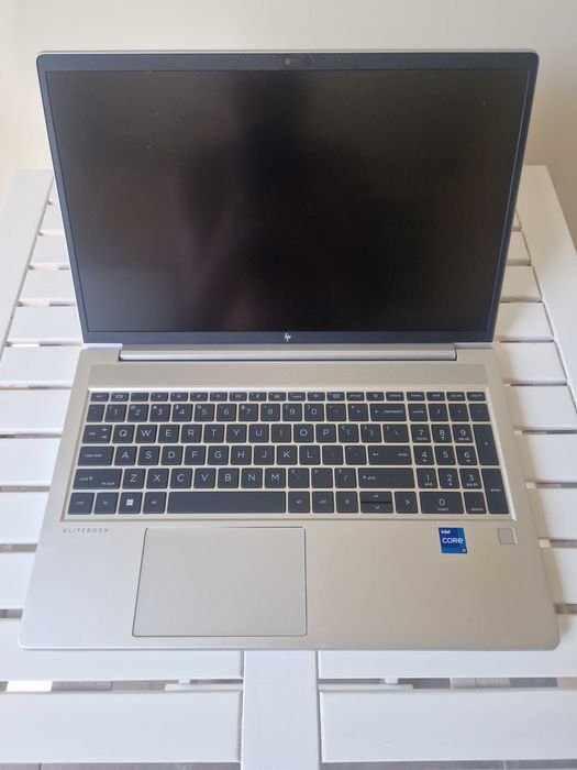 2023 HP Elitebook 650 G9 15.6" / i7-1255U / 16GB / 256GB