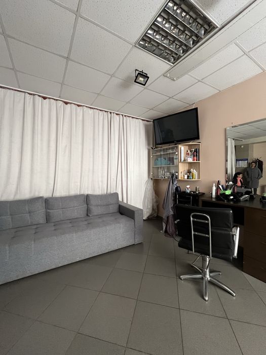 Продаж ТЦ Алмаз 385м2 або по поверхам. Центр Слободи