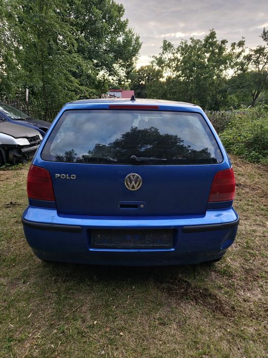 Volkswagen Polo 6N2 1.0 AUC LA5M
