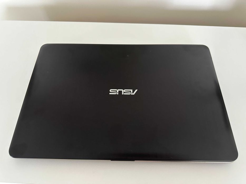 Laptop ASUS r540s komputer czarno-srebrny POLECAM !